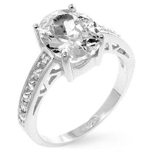 Oval Center Piece Engagement Ring - Jewelry Xoxo