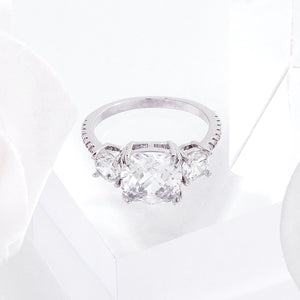 The Modern Royal Elegance - Jewelry Xoxo