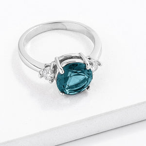 Exquisite Blue Green Three Stone CZ Engagement Ring - Jewelry Xoxo