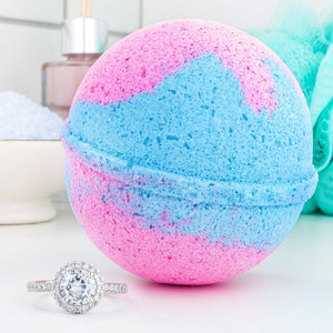 Very Berry Mimosa  Jewelry Bath Bomb - Jewelry Xoxo